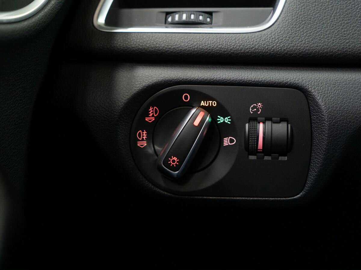 Audi Q3, 2012 Фото №15