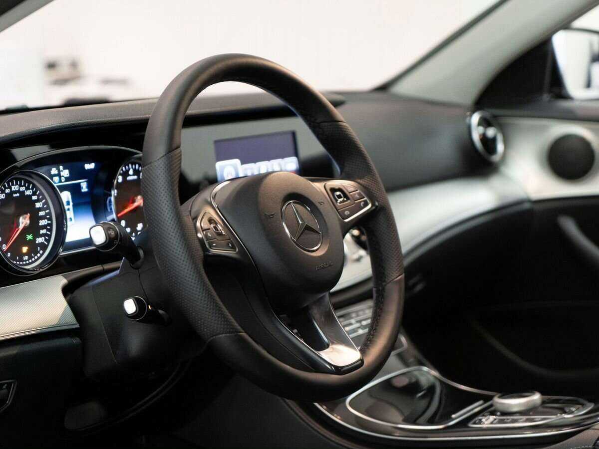 Mercedes-Benz E-Класс 200, 2017 Фото №5