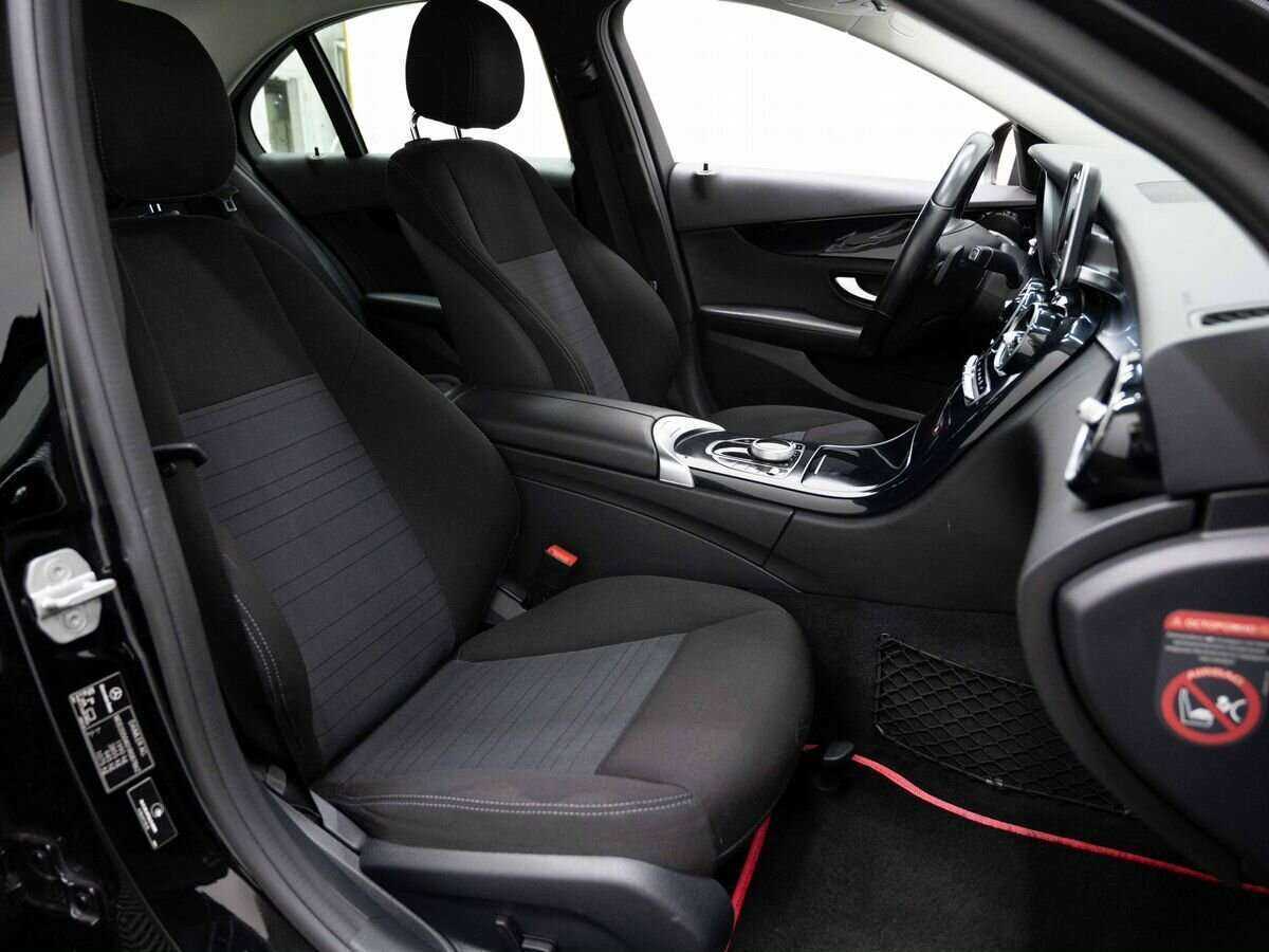 Mercedes-Benz C-Класс 180, 2015 - 77 832 км. | Фото №8