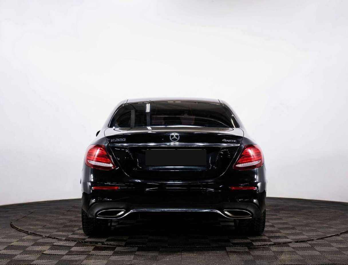 Mercedes-Benz E-Класс 200, 2017 Фото №5