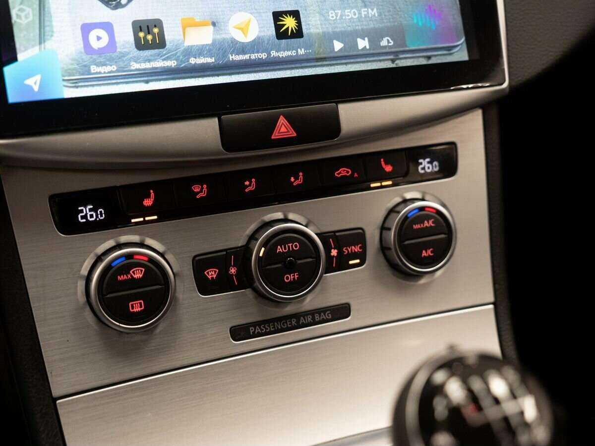 Volkswagen Passat CC, 2012 Фото №11