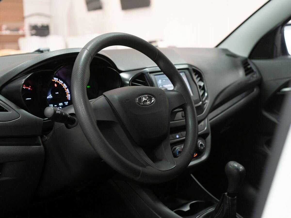 Lada (ВАЗ) Vesta, 2021 Фото №5