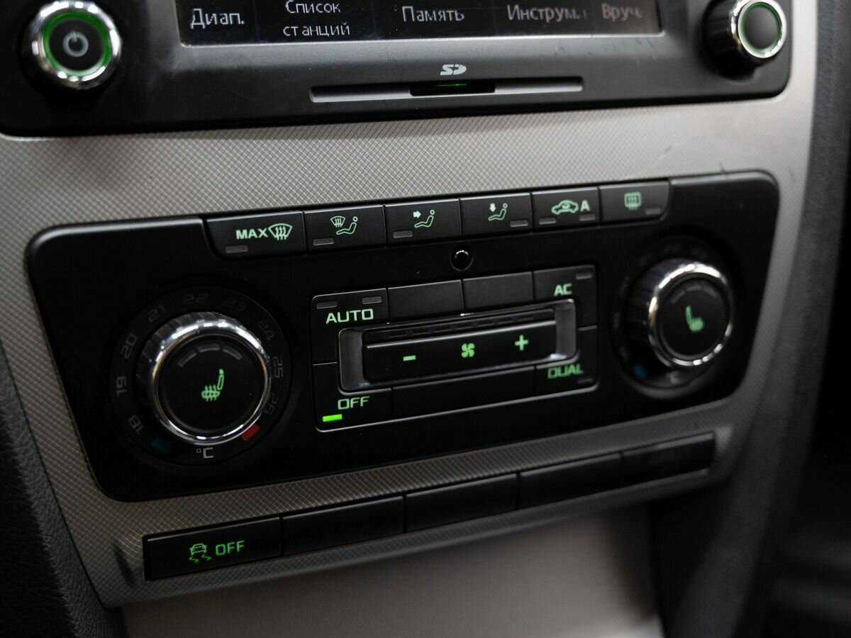 Skoda Octavia, 2012 Фото №13