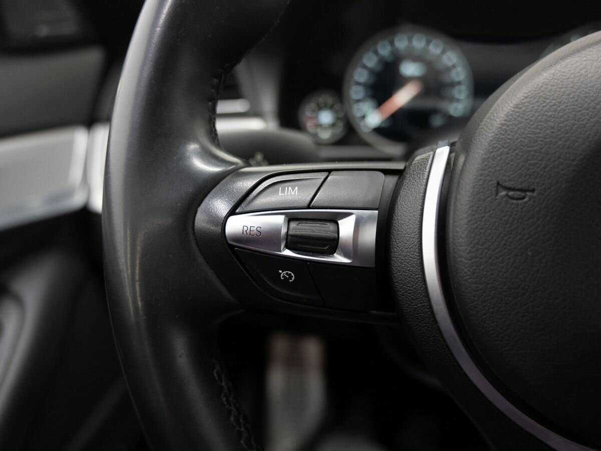 BMW 5 серии 528i xDrive, 2014 Фото №17