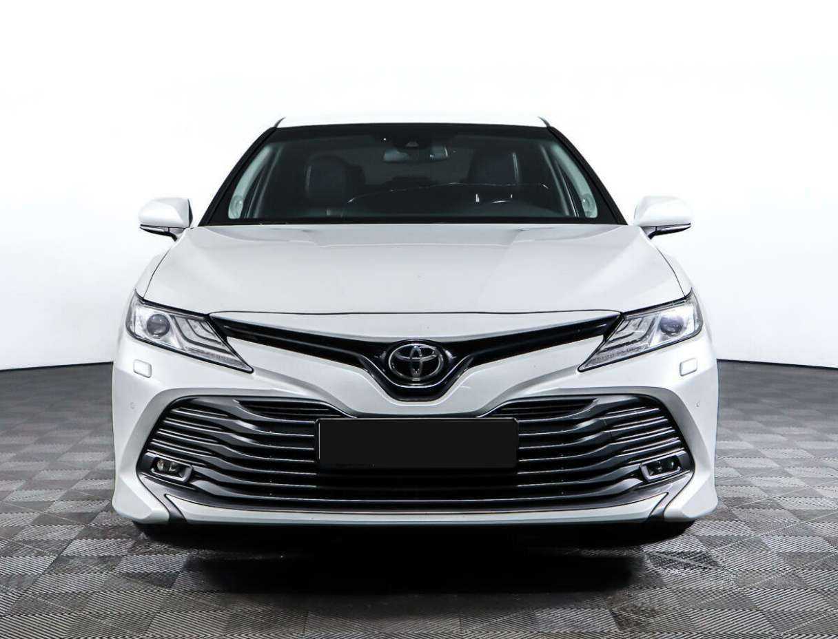 Toyota Camry, 2019 - 93 353 км. | Фото №2