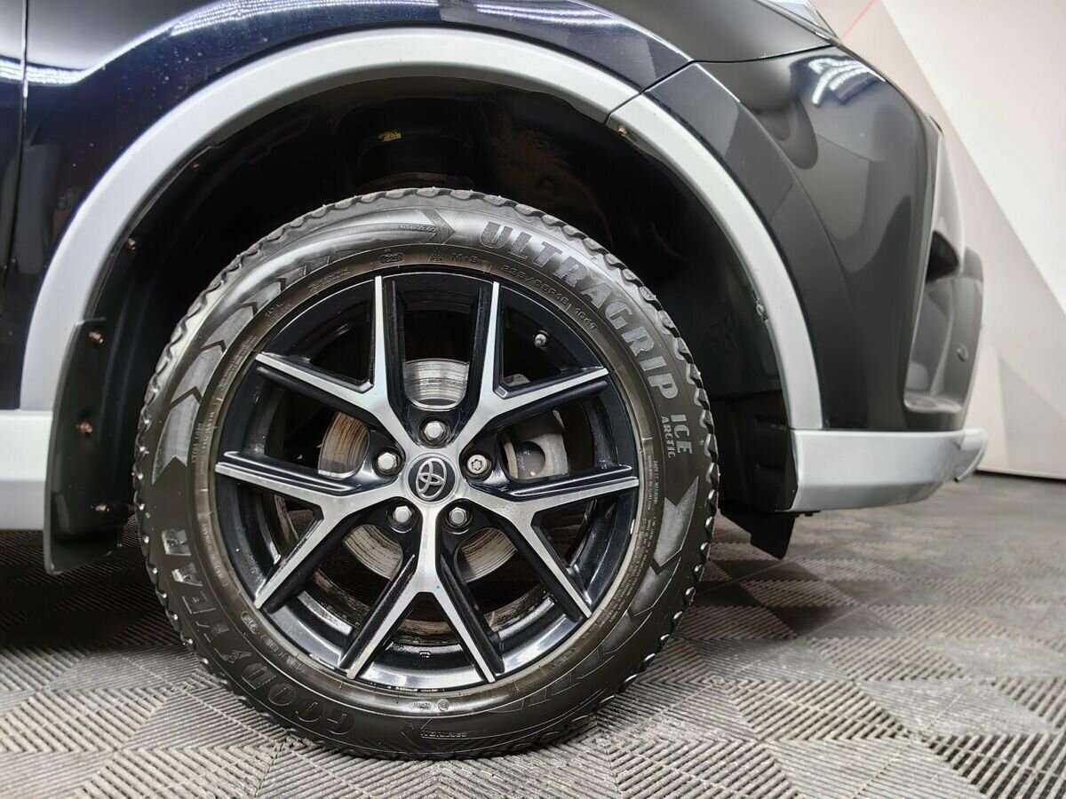 Toyota RAV4, 2017 Фото №15