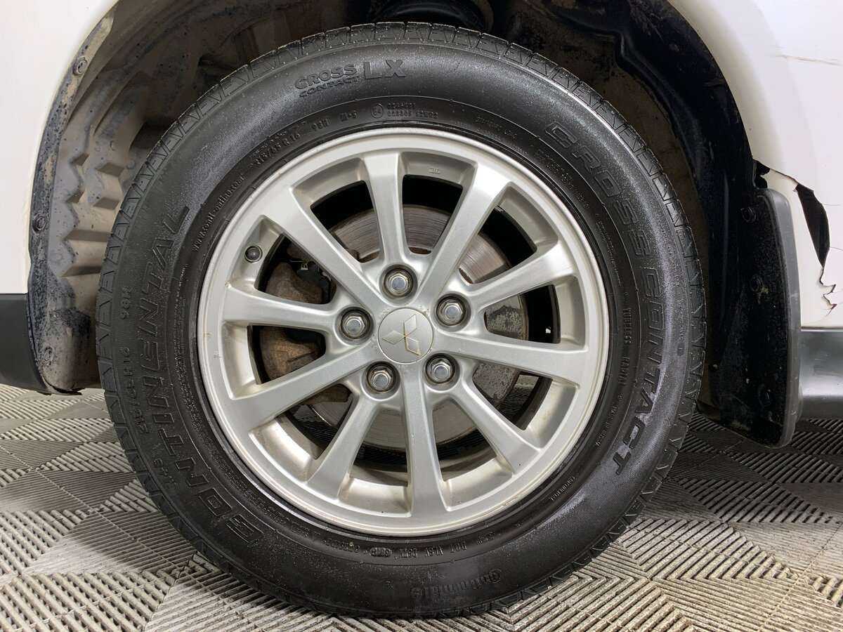 Mitsubishi ASX, 2012 Фото №9