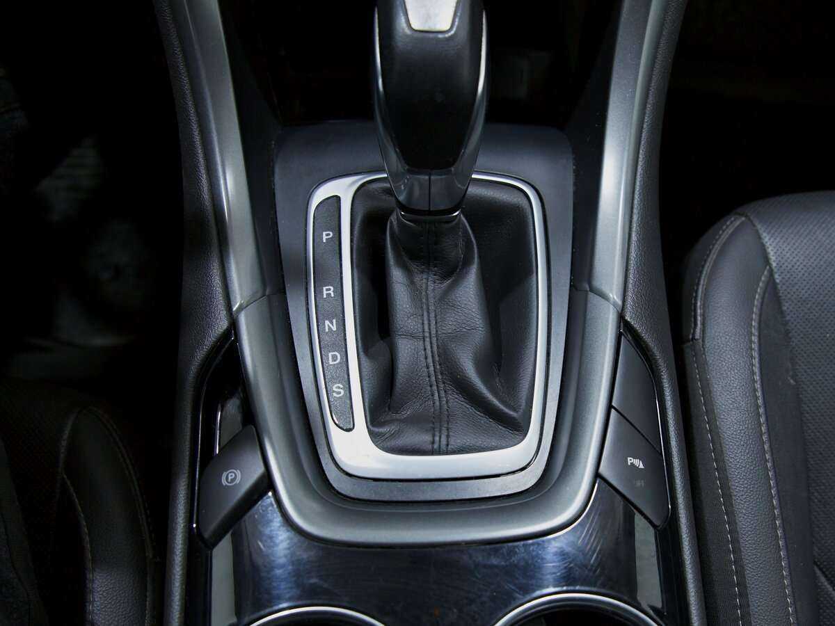 Ford Mondeo, 2016 Фото №12