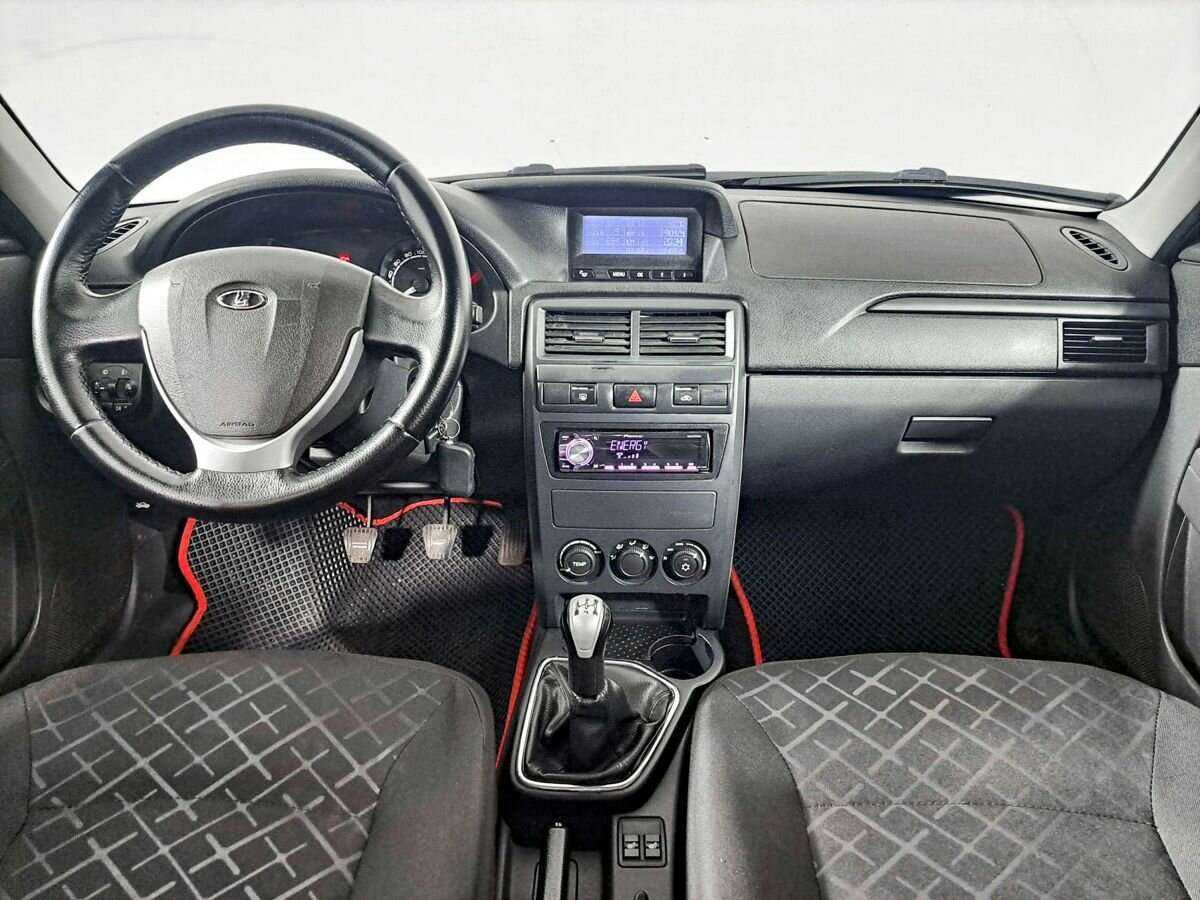 Lada (ВАЗ) Priora, 2017 Фото №12