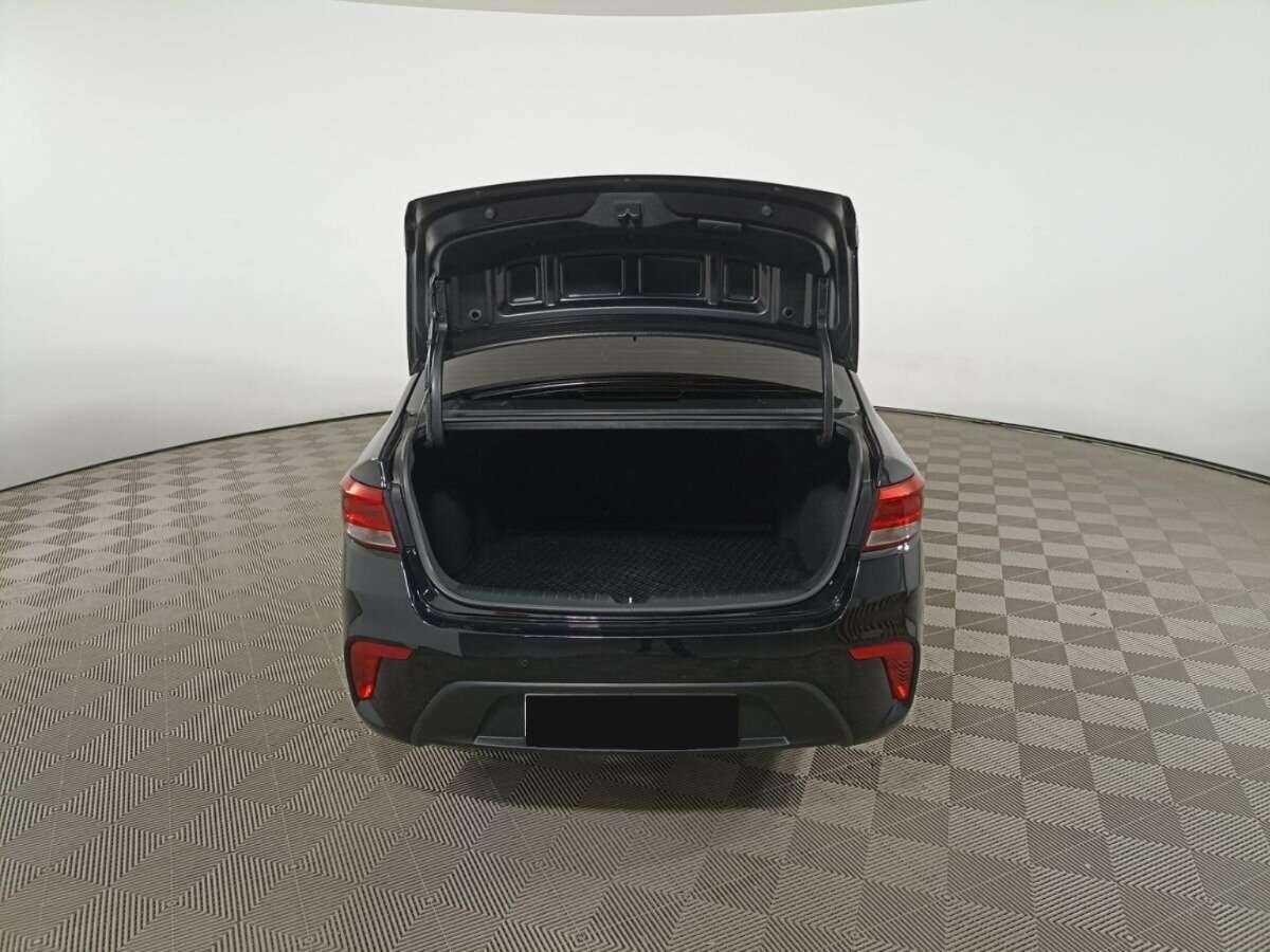 Kia Rio, 2018 Фото №10