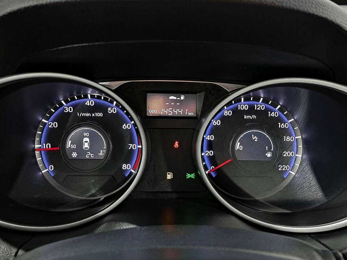 Hyundai ix35, 2013 Фото №8