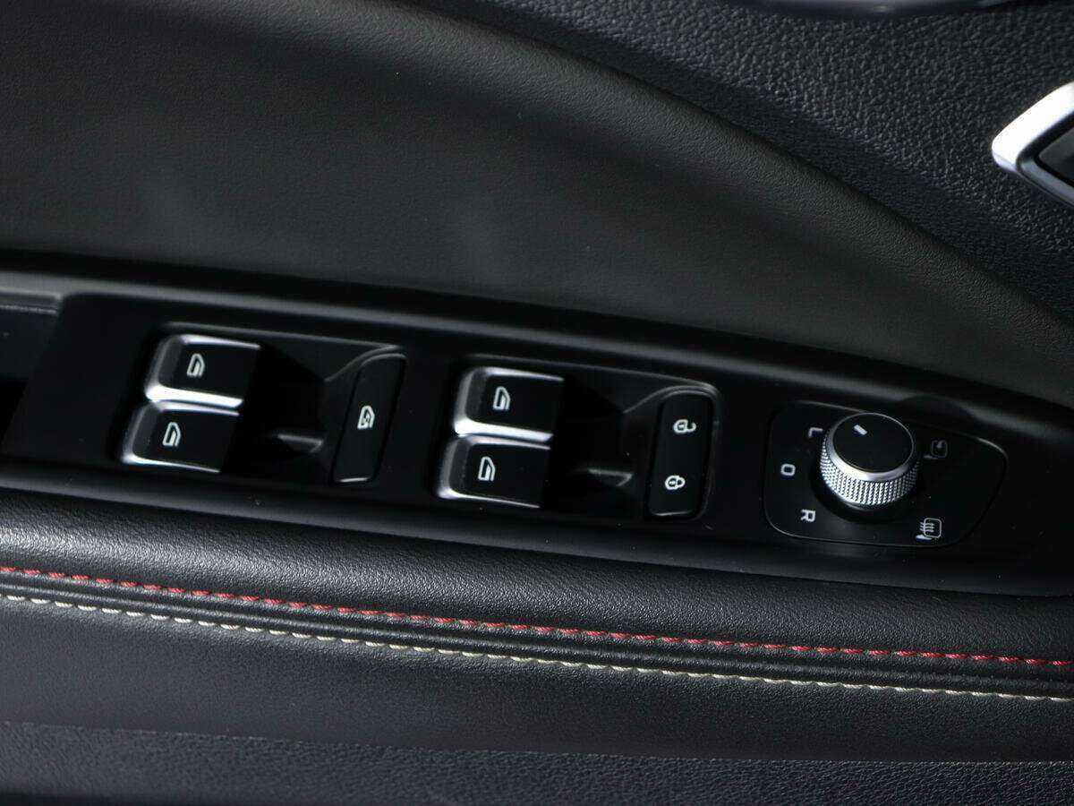 Geely Tugella, 2021 Фото №15
