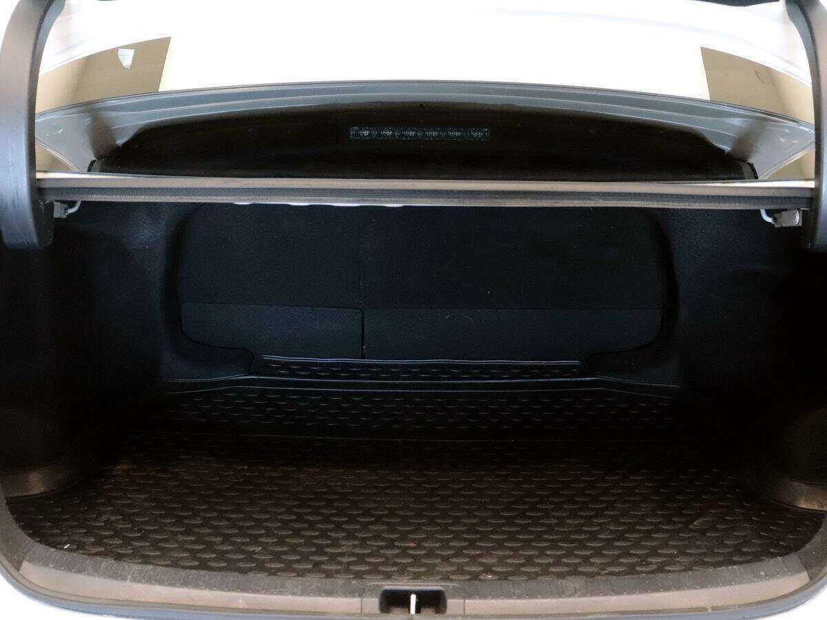 Toyota Corolla, 2019 Фото №10