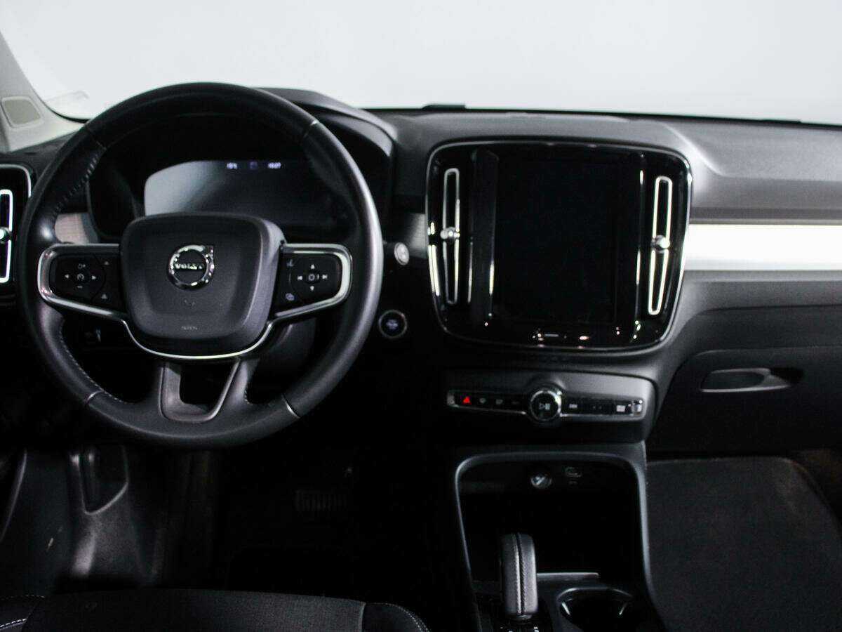 Volvo XC40, 2019 Фото №12