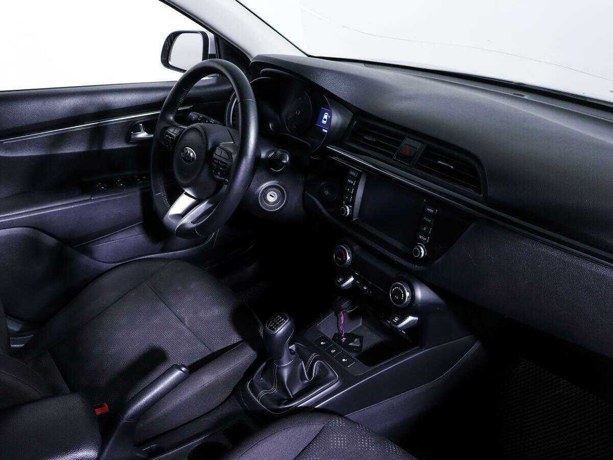 Kia Rio, 2018 Фото №8