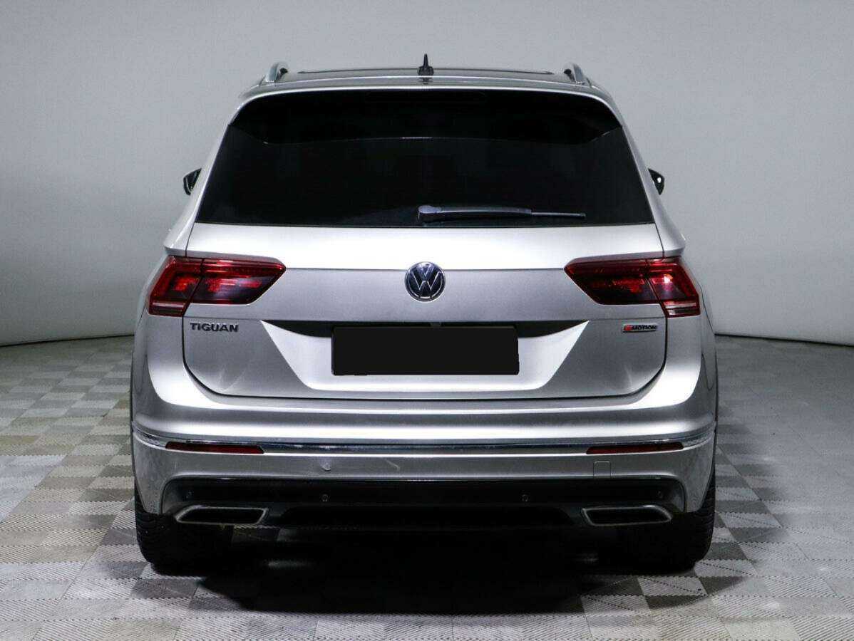 Volkswagen Tiguan, 2018 - 125 000 км. | Фото №6