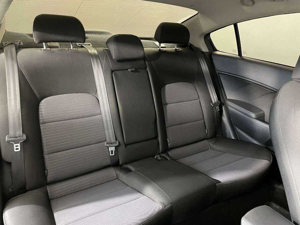 Kia Cerato, 2017 Фото №14