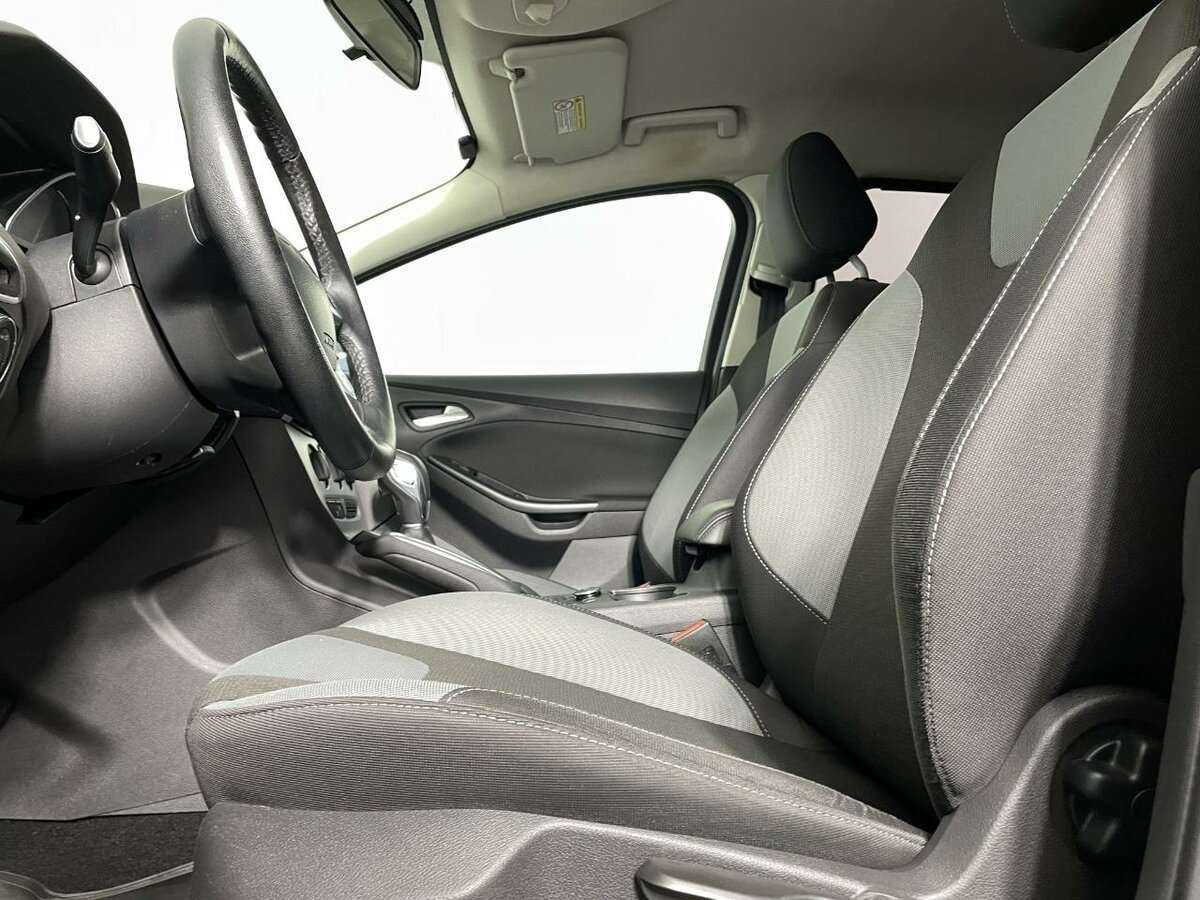 Ford Focus, 2012 Фото №9