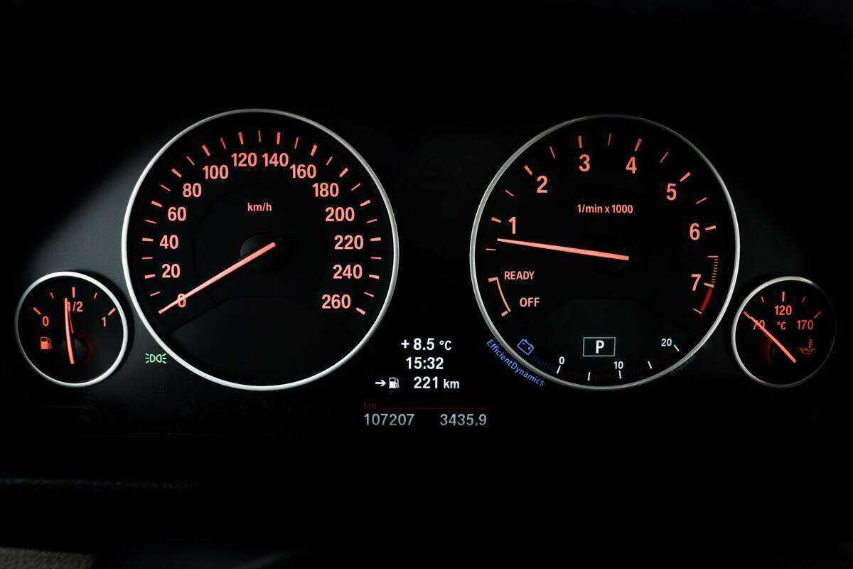 BMW 3 серии 328i, 2012 Фото №10