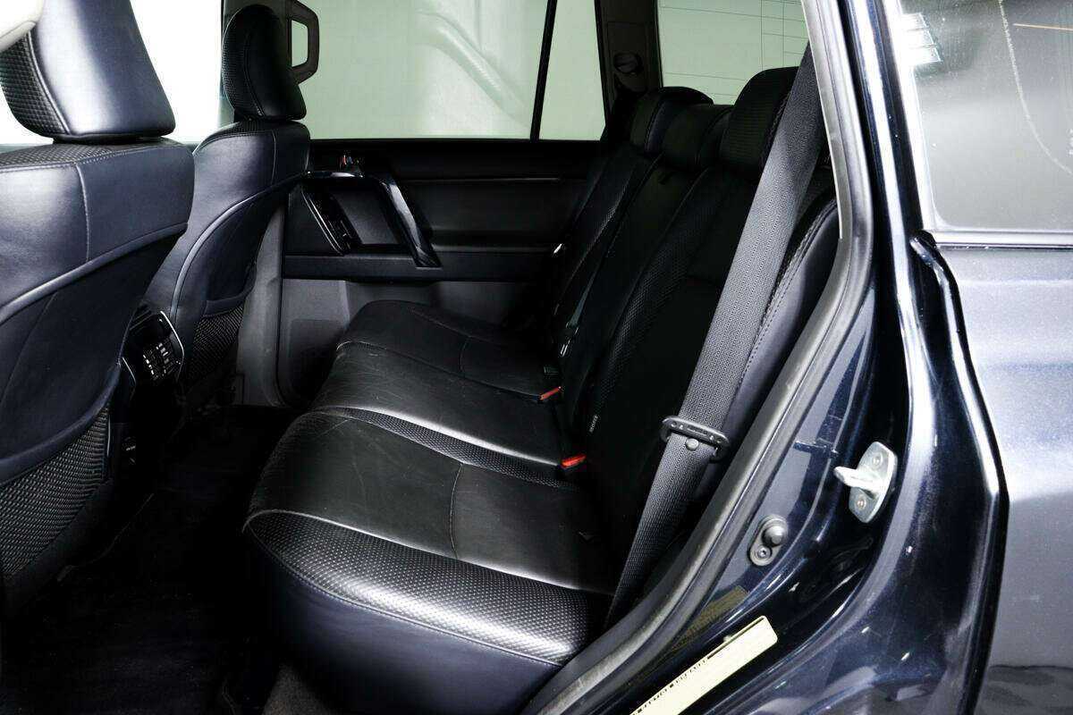 Toyota Land Cruiser Prado, 2012 Фото №10