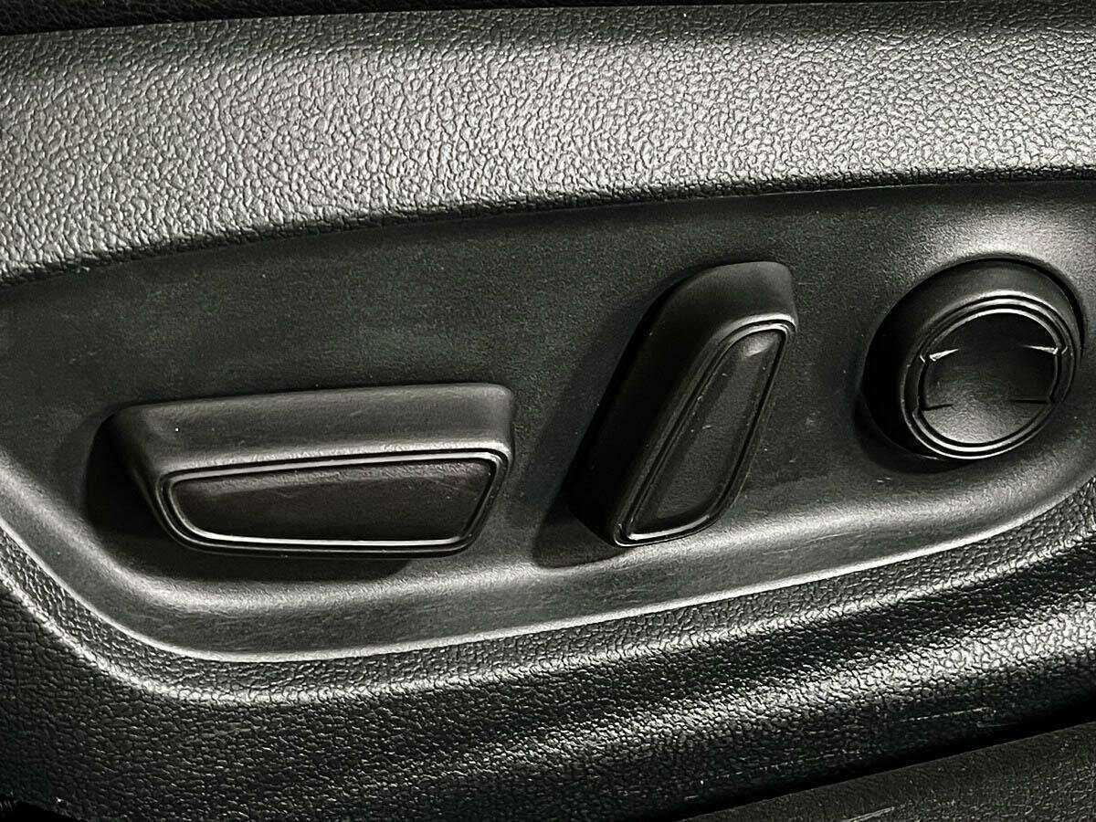 Toyota Camry, 2018 Фото №14