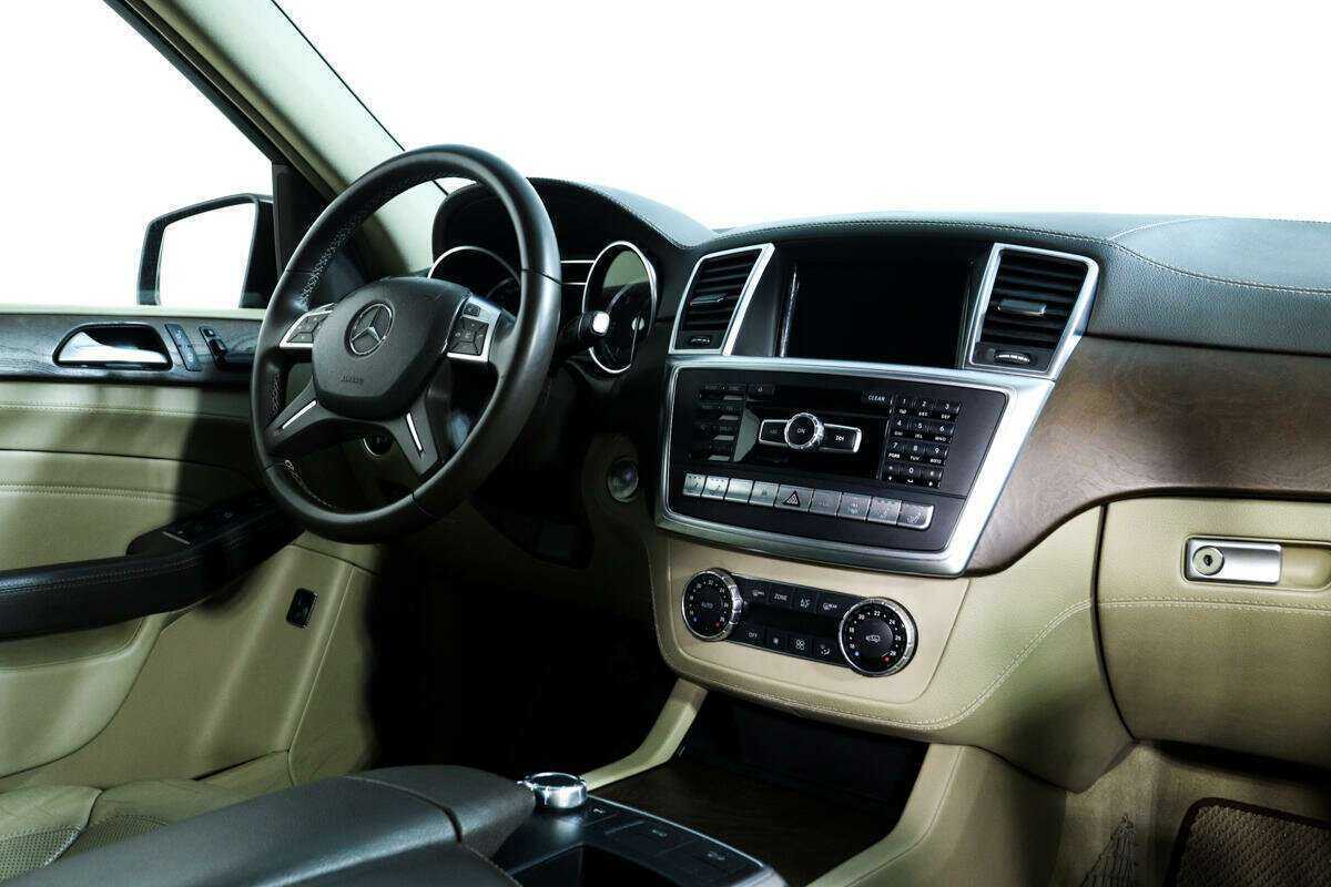 Mercedes-Benz M-Класс 350 CDI, 2014 Фото №9