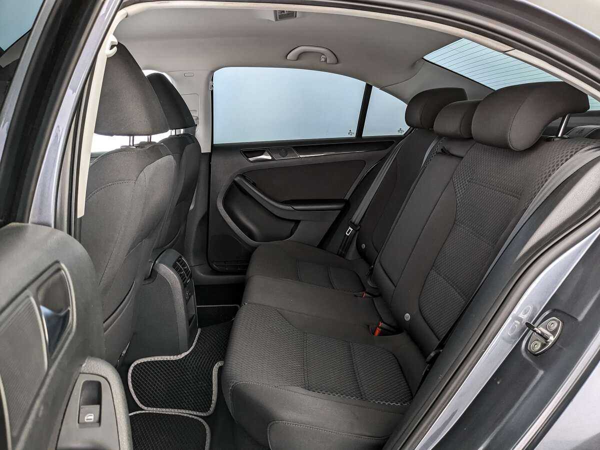 Volkswagen Jetta, 2012 Фото №13