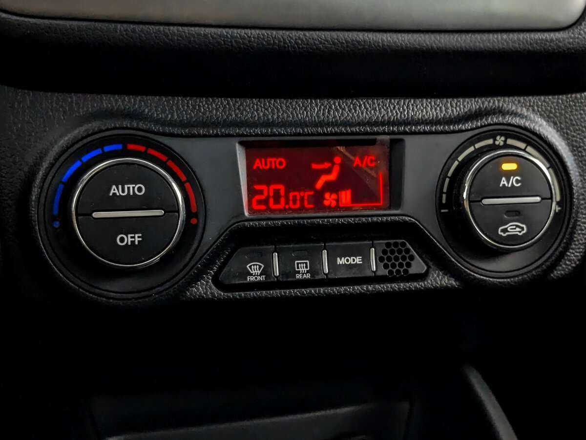 Kia Rio 5-speed, 2014 Фото №21
