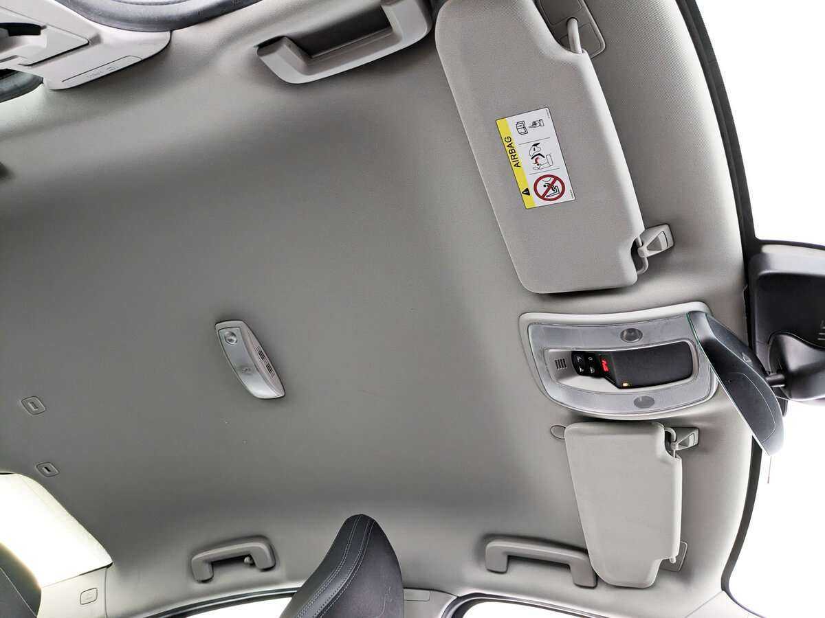 Volvo S60, 2015 Фото №18