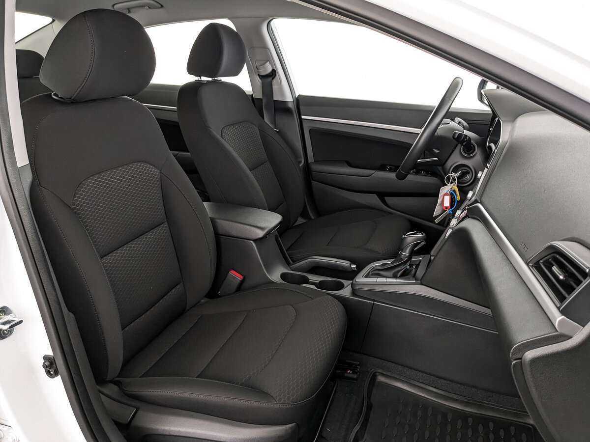 Hyundai Elantra, 2020 Фото №24