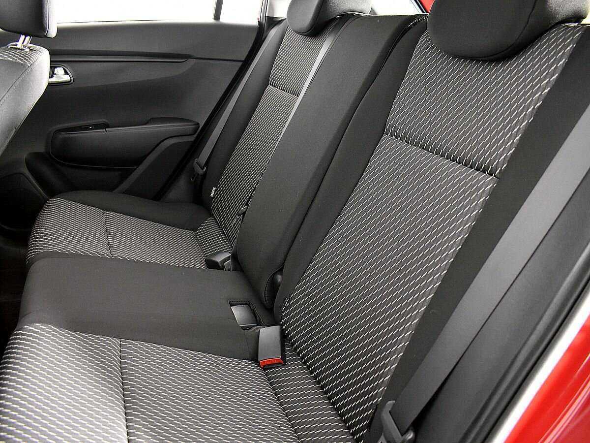 Kia Rio X-Line, 2018 Фото №9