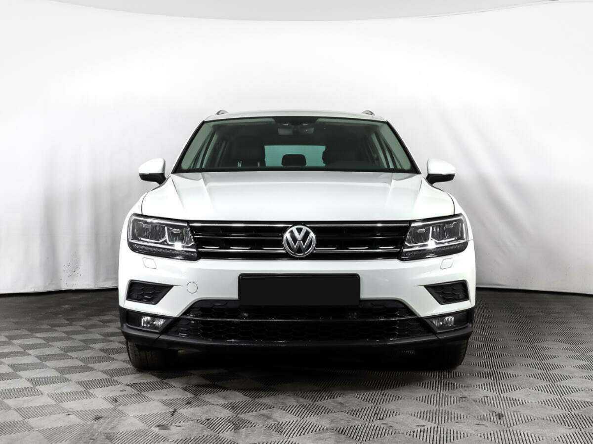 Volkswagen Tiguan, 2017 - 87 048 км. | Фото №2