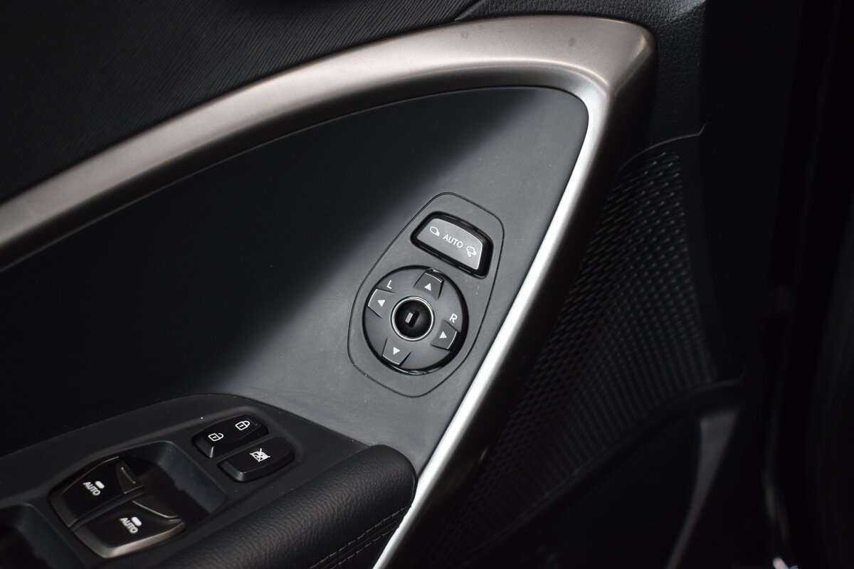 Hyundai Santa Fe, 2016 Фото №16