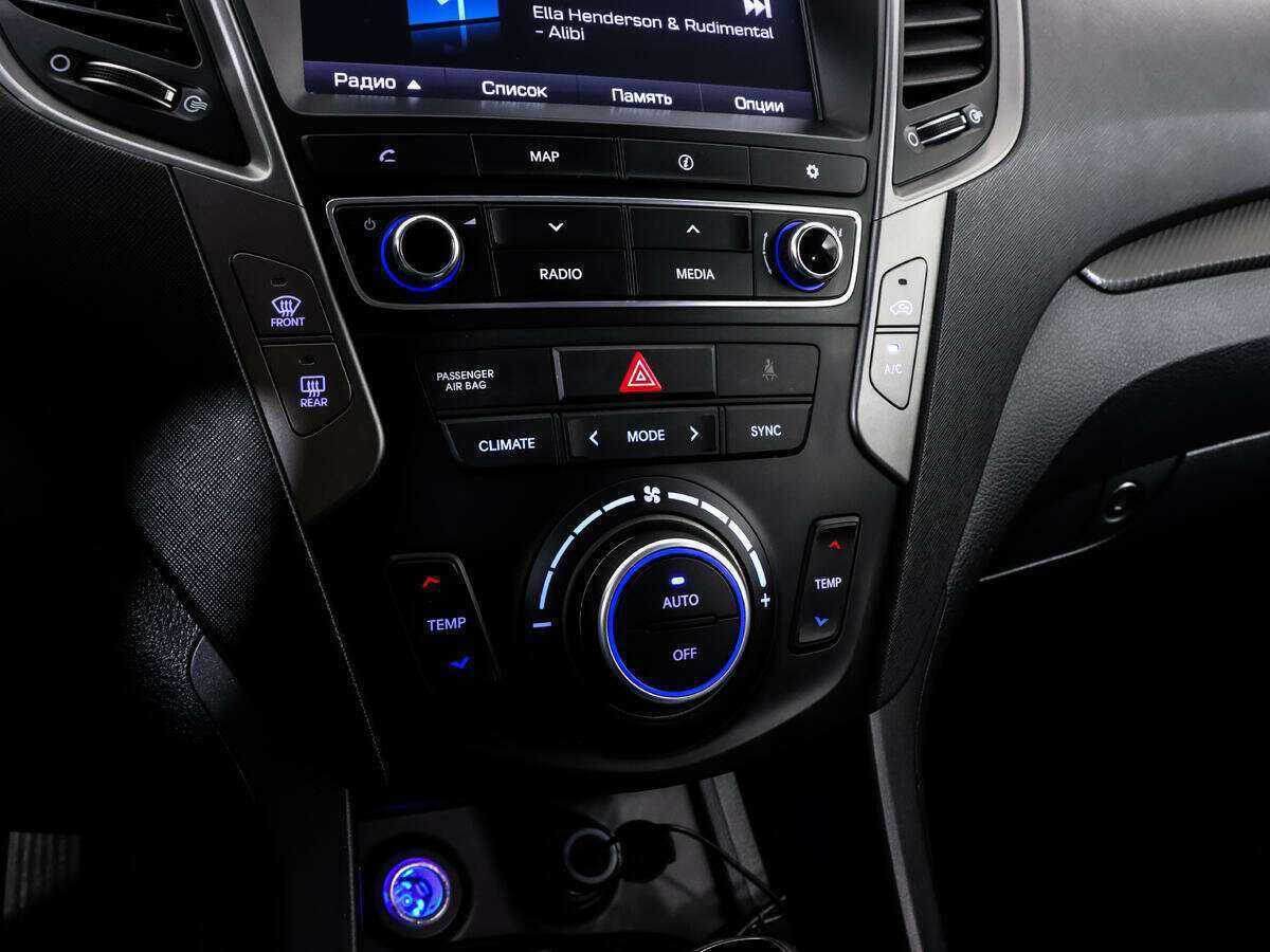 Hyundai Santa Fe, 2018 Фото №15