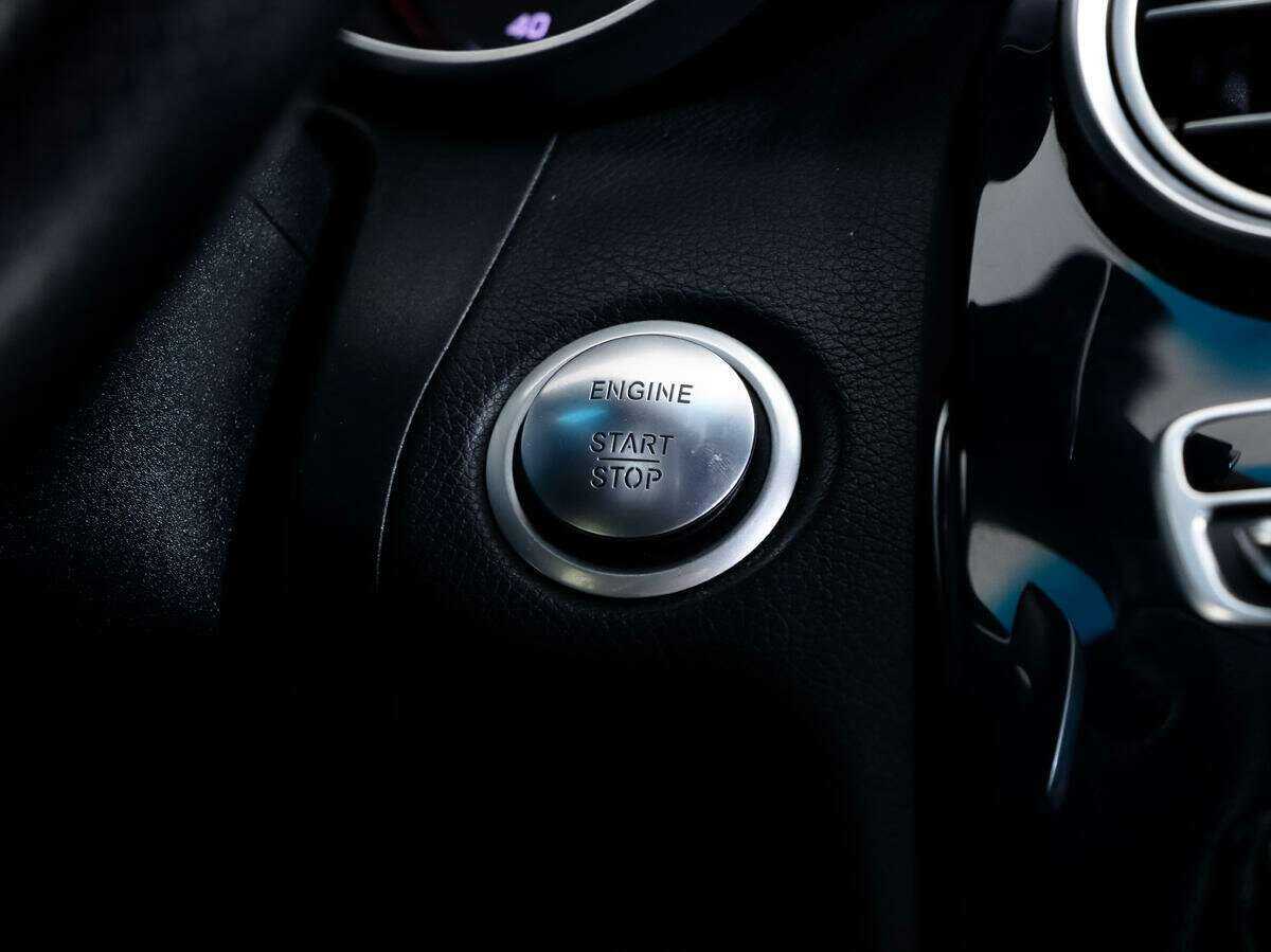 Mercedes-Benz C-Класс 180, 2015 Фото №13