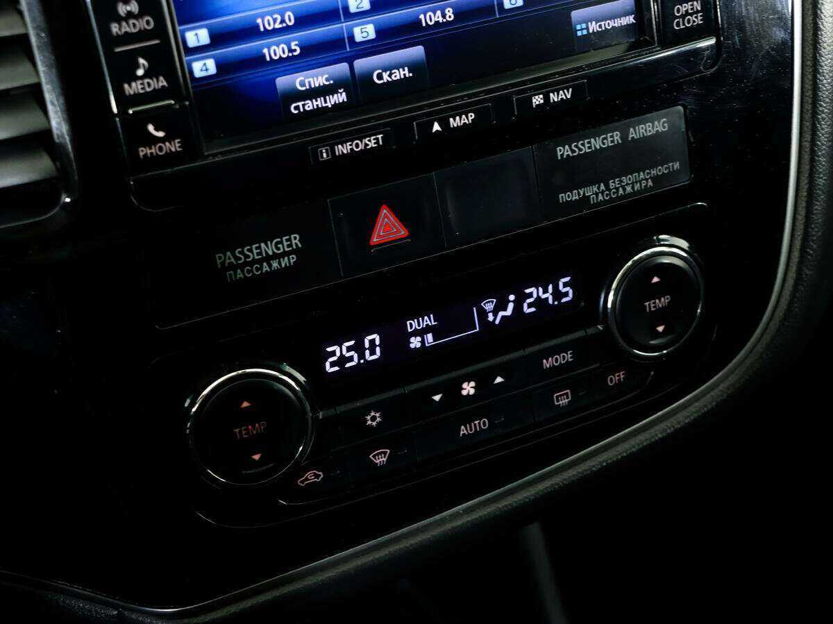 Mitsubishi Outlander, 2016 Фото №17