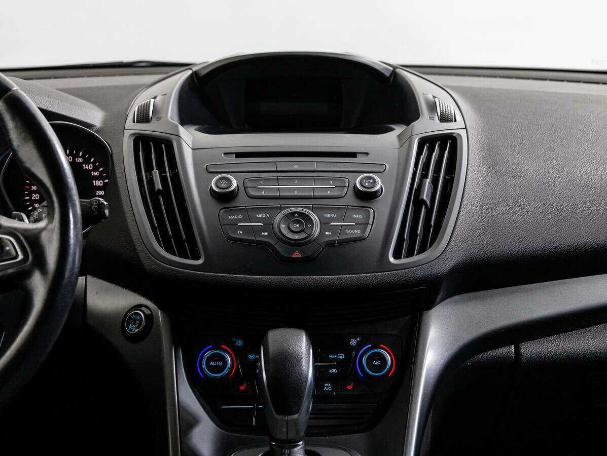 Ford Kuga, 2018 Фото №12