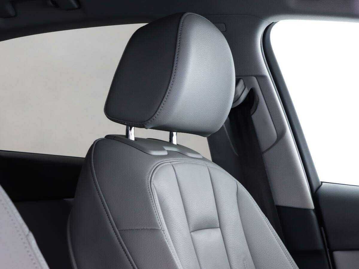 Audi A4, 2019 Фото №19