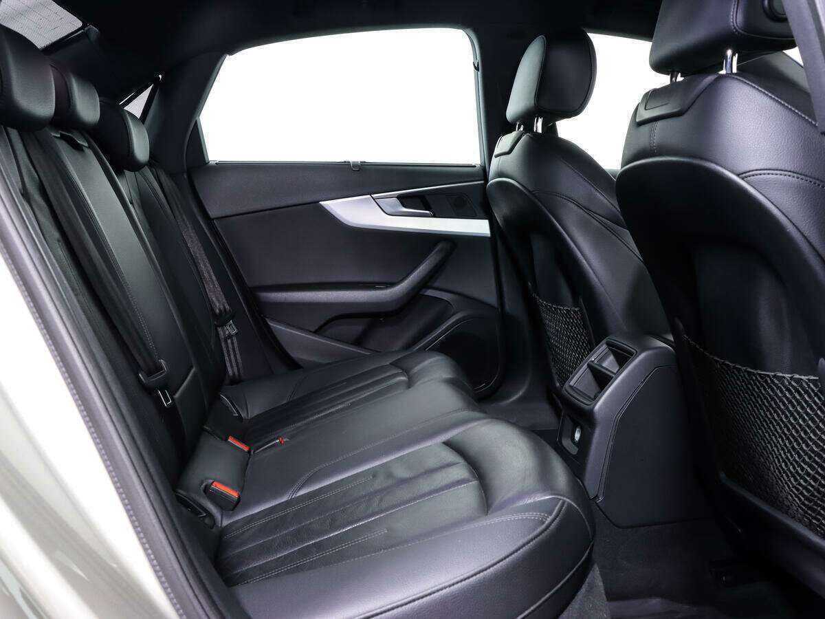 Audi A4, 2017 Фото №17