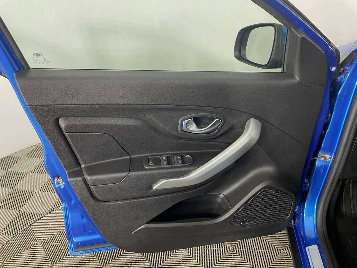 Lada (ВАЗ) XRAY Cross, 2021 Фото №6