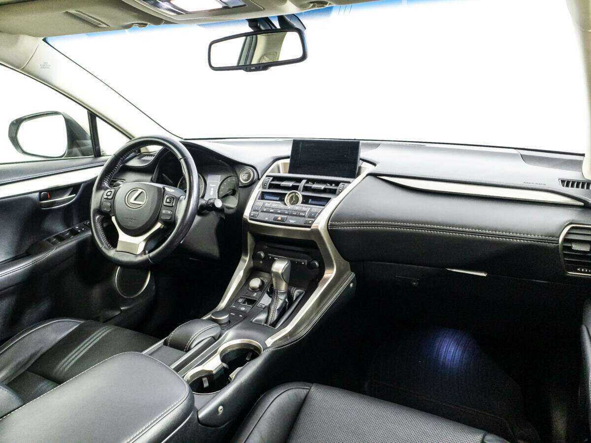 Lexus NX 200t, 2015 Фото №9