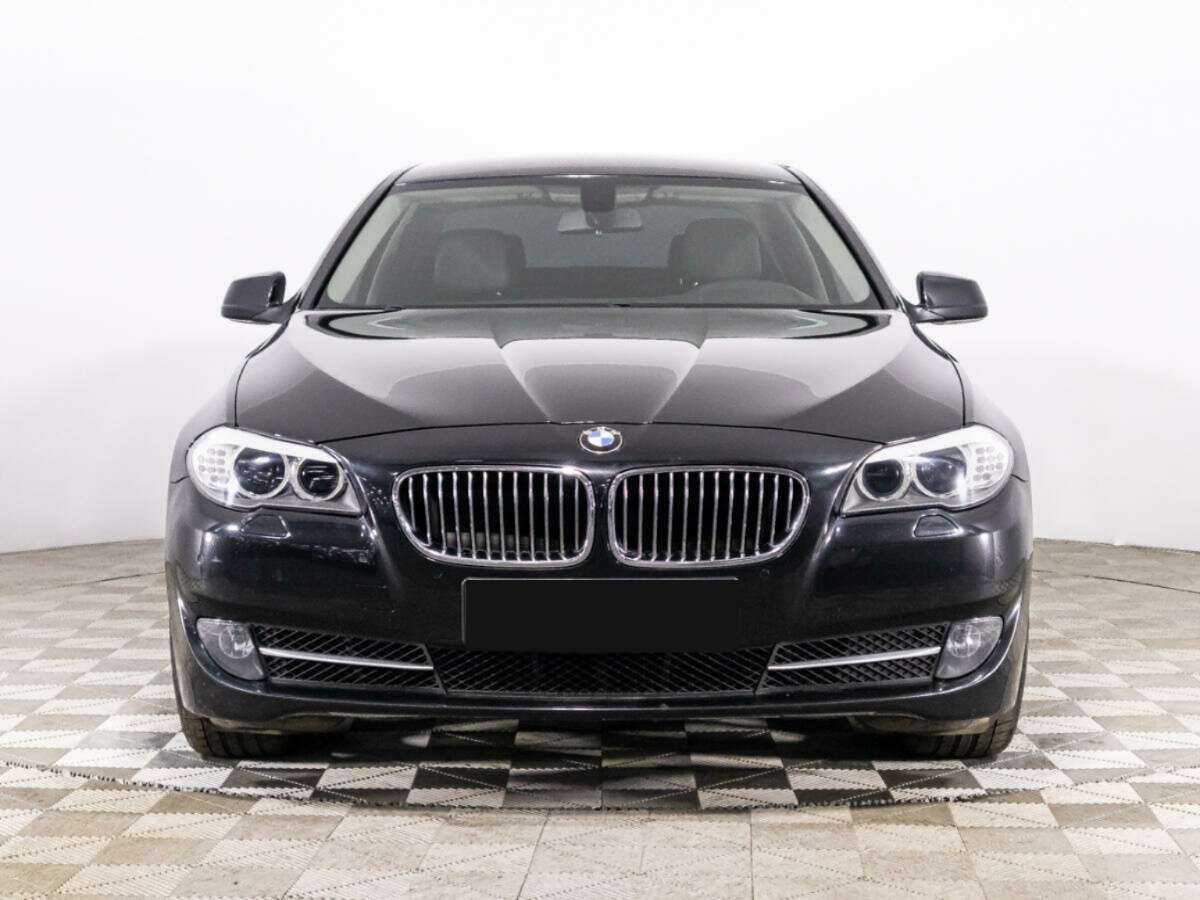 BMW 5 серии 528i, 2012 - 67 811 км. | Фото №2
