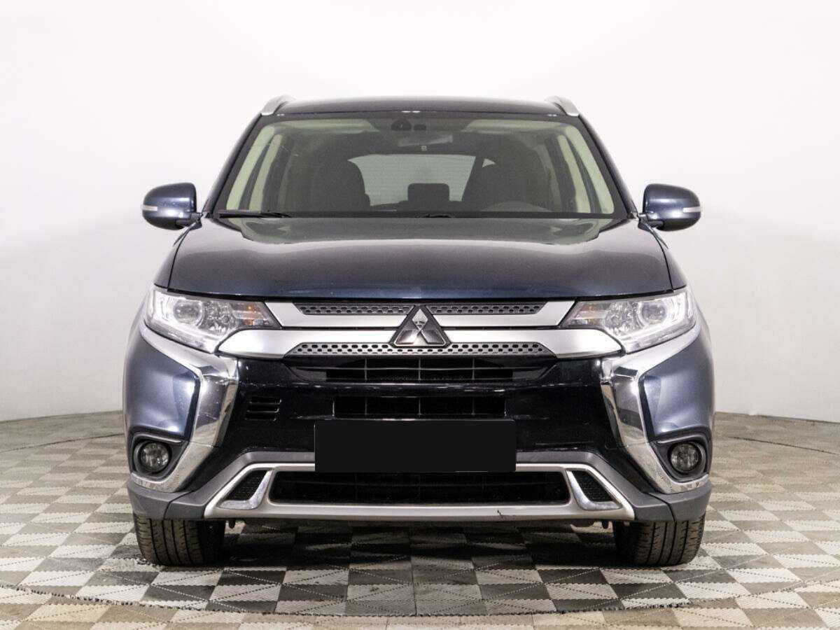 Mitsubishi Outlander, 2019 - 72 053 км. | Фото №2