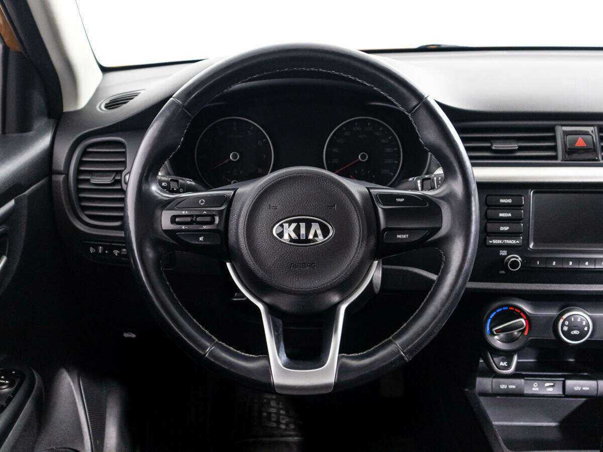 Kia Rio, 2017 Фото №18