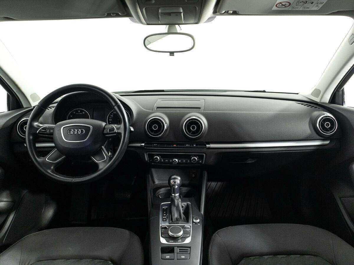 Audi A3, 2015 Фото №13