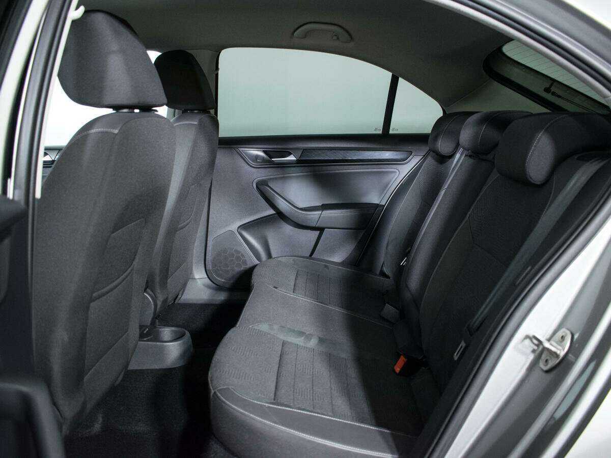 Volkswagen Polo, 2020 Фото №10