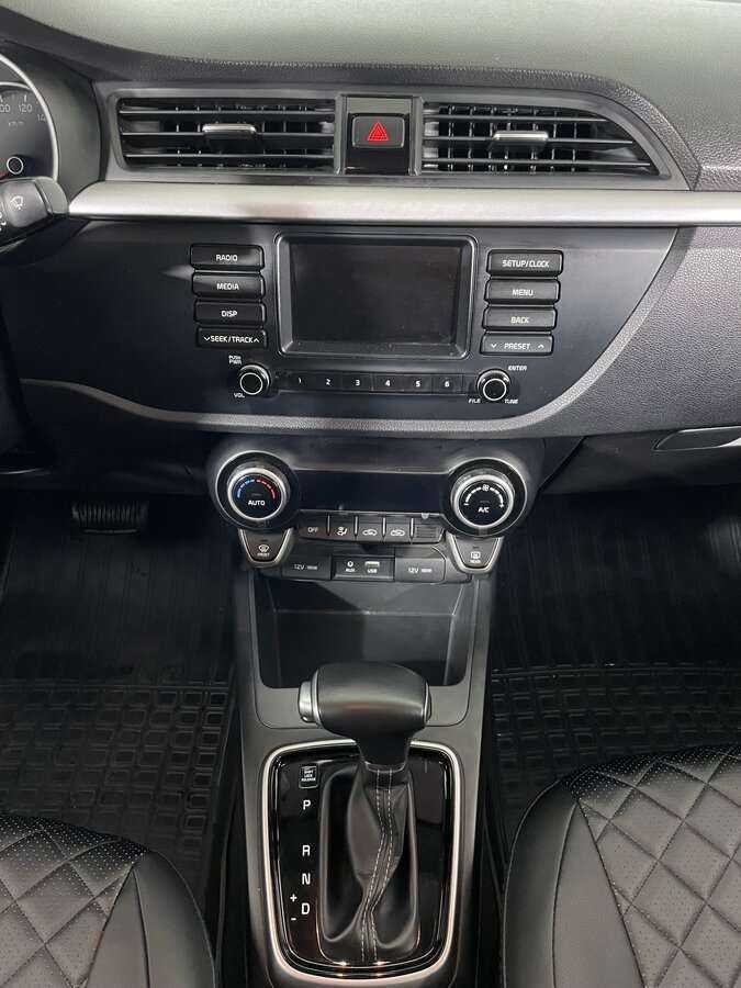 Kia Rio, 2019 Фото №15