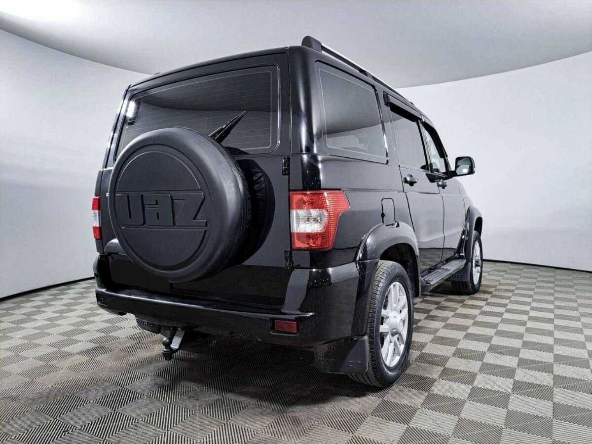 УАЗ Patriot, 2019 Фото №5