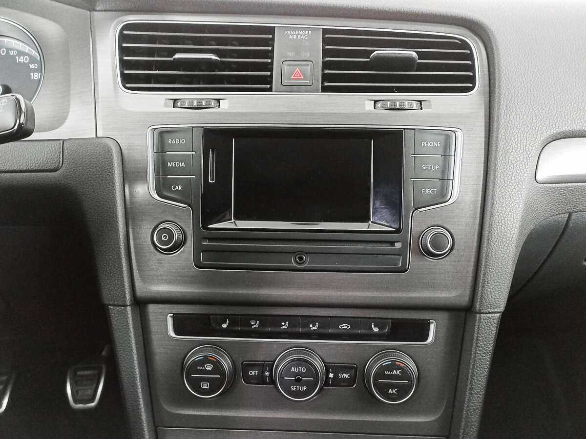 Volkswagen Golf, 2013 Фото №13