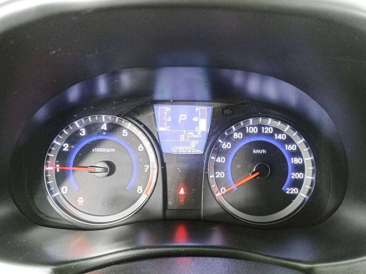 Hyundai Solaris, 2015 Фото №13